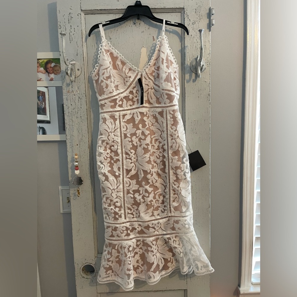 Lulu's new with tags white and tan dress